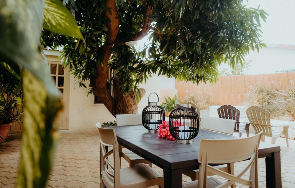 Homey Vacation And Carrental Willemstad Extérieur photo